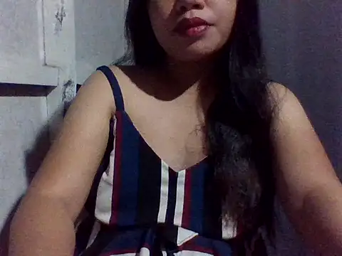 sweetprinces08 online show from April 8, 2026, 6:52 pm