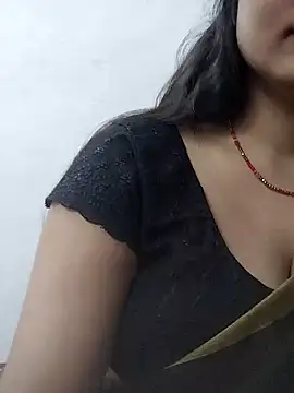 Cute-angle-1 online show from February 13, 2026, 4:36 pm