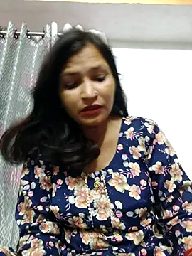 Snapshot of Priyaa_1433 chatting on June 21, 2026, 8:50 am Priyaa 1433 online show from June 21, 2026, 8:50 am