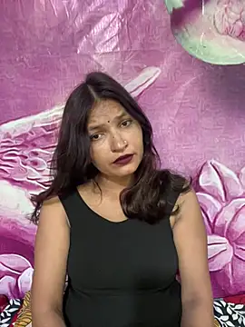 Snapshot of Priyaa_1433 chatting on August 2, 2026, 7:29 am Priyaa 1433 online show from August 2, 2026, 7:29 am