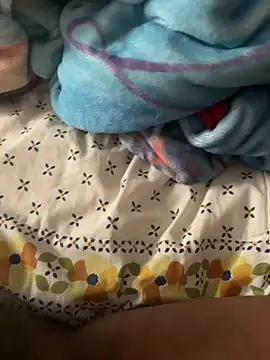 444WX444 online show from February 13, 2026, 8:16 pm