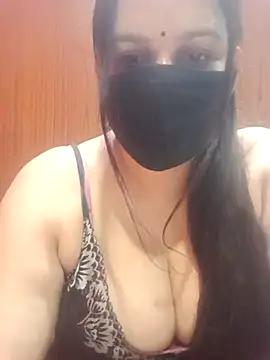 01Roshani online show from April 13, 2026, 9:53 pm