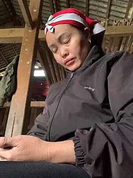 hinicky-0 online show from February 25, 2026, 3:27 am