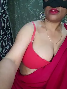 Hot-BHABHI696 online show from April 23, 2026, 12:29 pm
