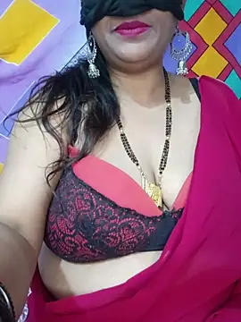 Hot-BHABHI696 online show from May 9, 2026, 9:36 am