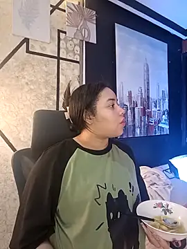 ThaliaBrookss  online show from February 12, 2026, 5:02 am