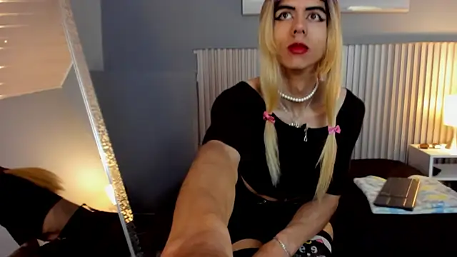 Snapshot of vicky_fant4sy chatting on January 7, 2026, 1:46 pm vicky fant4sy online show from January 7, 2026, 1:46 pm