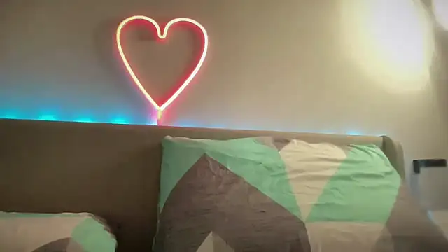 JSYMON online show from April 10, 2026, 8:24 pm