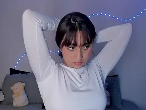 Roseholden online show from February 16, 2026, 11:45 pm