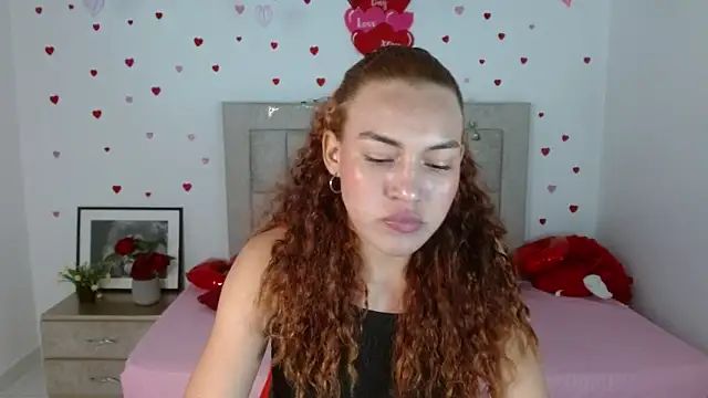 Snapshot of Naya__fox723 chatting on March 10, 2026, 11:21 pm Naya fox723 online show from March 10, 2026, 11:21 pm