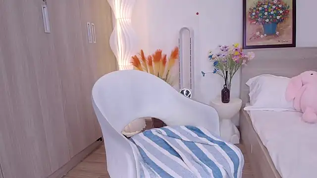 BunnyT Bae   online show from April 20, 2026, 9:23 am