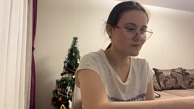 Snapshot of LanaLive chatting on January 15, 2026, 12:10 pm LanaLive online show from January 15, 2026, 12:10 pm