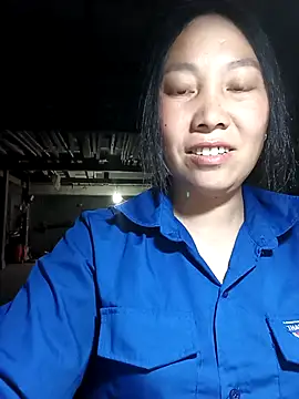 Snapshot of vesla-2k chatting on March 4, 2026, 11:00 pm vesla-2k online show from March 4, 2026, 11:00 pm