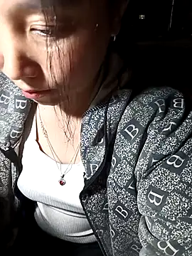 vesla-2k online show from March 6, 2026, 1:57 am