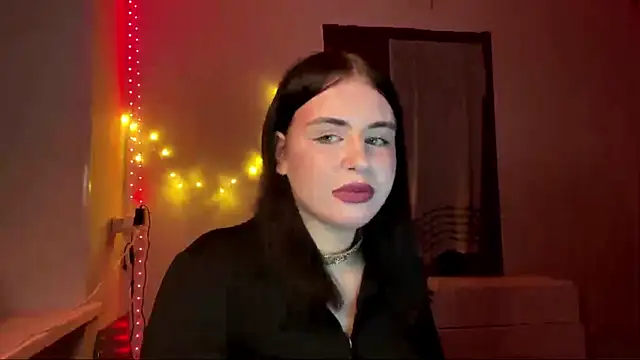 Snapshot of FerniQuam chatting on January 9, 2026, 8:21 pm FerniQuam online show from January 9, 2026, 8:21 pm