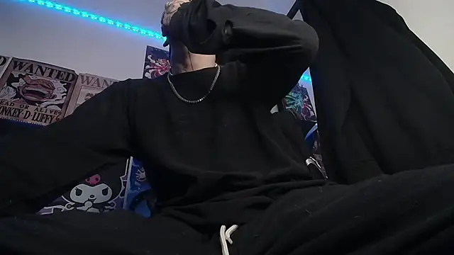 Snapshot of Anhony_Muscle chatting on February 7, 2026, 7:45 am Anhony Muscle online show from February 7, 2026, 7:45 am