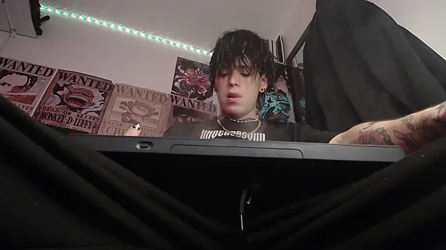 Snapshot of Anhony_Muscle chatting on February 11, 2026, 5:51 pm Anhony Muscle online show from February 11, 2026, 5:51 pm