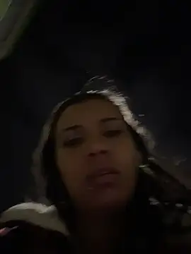 cinthia2011 online show from January 10, 2026, 3:19 am