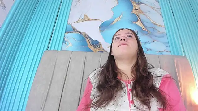 musaleva303av online show from April 19, 2026, 2:44 am