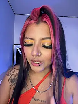 queen of you heart online show from August 5, 2026, 6:55 pm