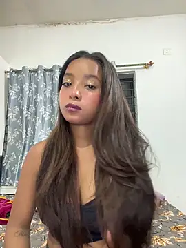 annaya sexy online show from April 1, 2026, 4:04 pm