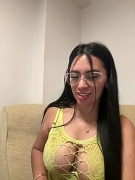 nataliia queen  online show from May 31, 2026, 7:15 am