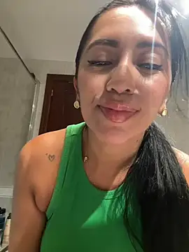 nataliia queen  online show from August 2, 2026, 2:21 am