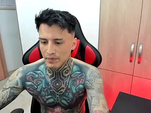 Snapshot of Chrissblack chatting on February 14, 2026, 3:14 am Chrissblack online show from February 14, 2026, 3:14 am