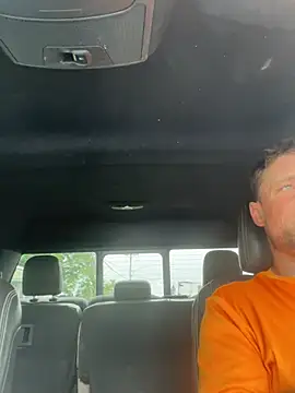 WIDBIGWHITECOCK online show from June 19, 2026, 4:22 pm