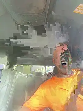 WIDBIGWHITECOCK online show from June 30, 2026, 9:27 pm