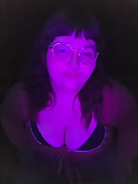 LunaLuxxx666 online show from March 11, 2026, 5:46 am