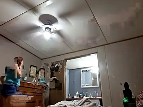 Snapshot of Minutemaid24 chatting on June 20, 2026, 2:14 am Minutemaid24 online show from June 20, 2026, 2:14 am