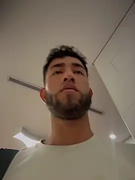 liam bronw online show from April 14, 2026, 6:58 pm