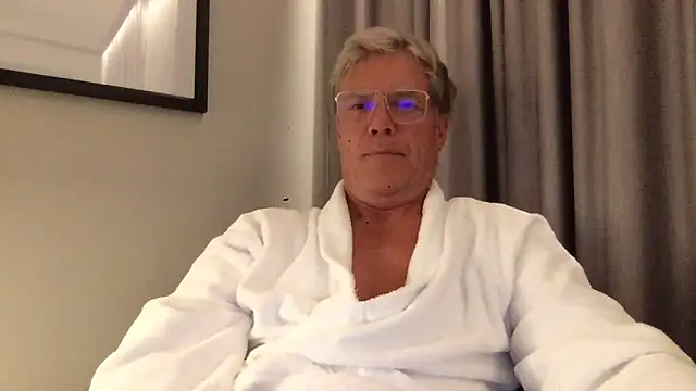 abibull online show from July 1, 2026, 9:58 pm