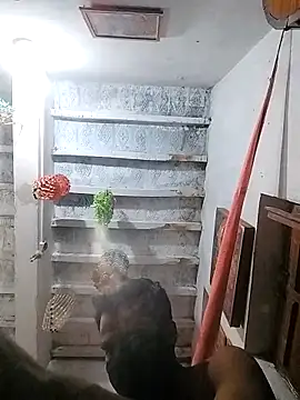 Hot Riyajanu online show from April 25, 2026, 5:32 pm