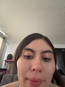 Stormi th online show from April 19, 2026, 5:34 pm