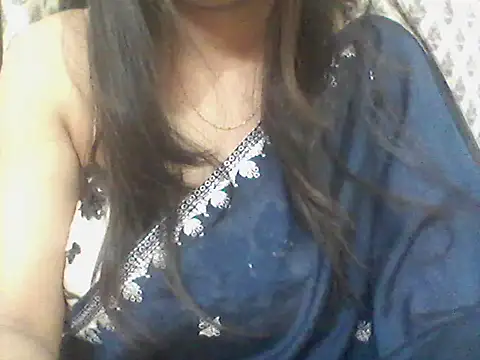 Snapshot of _Daisy chatting on April 11, 2026, 7:07 pm Daisy online show from April 11, 2026, 7:07 pm