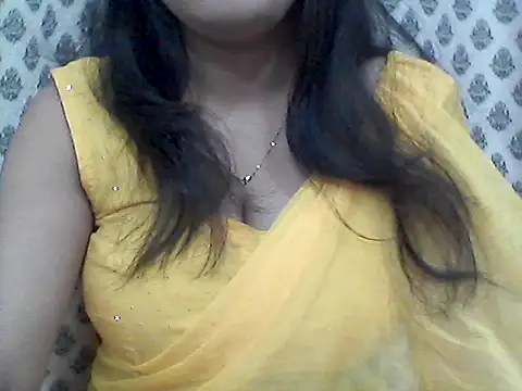 Snapshot of _Daisy chatting on April 20, 2026, 6:31 pm Daisy online show from April 20, 2026, 6:31 pm
