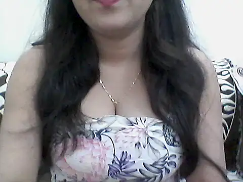 Snapshot of _Daisy chatting on May 3, 2026, 10:10 am Daisy online show from May 3, 2026, 10:10 am