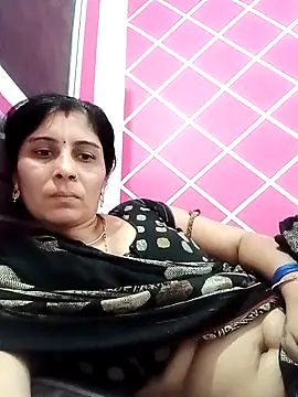 Hot ree85 online show from March 25, 2026, 2:56 pm