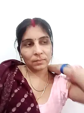 Hot ree85 online show from April 20, 2026, 12:41 pm