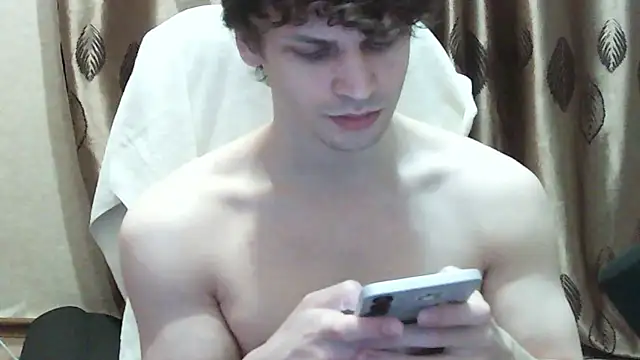 Snapshot of ShyDarko chatting on January 10, 2026, 12:18 pm ShyDarko online show from January 10, 2026, 12:18 pm