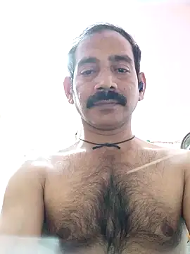 Mdsalu47 online show from January 15, 2026, 6:11 pm