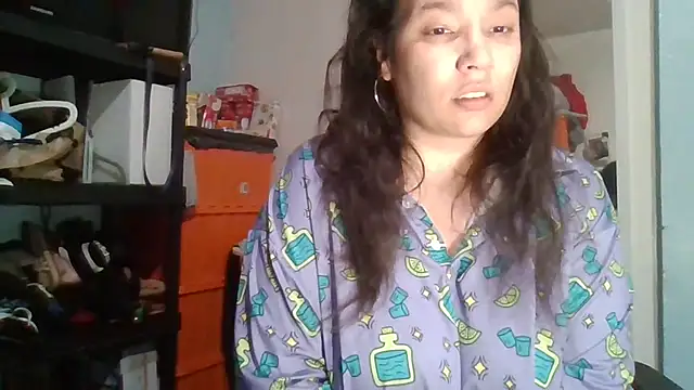 Snapshot of bellakay19 chatting on July 30, 2026, 5:06 am bellakay19 online show from July 30, 2026, 5:06 am
