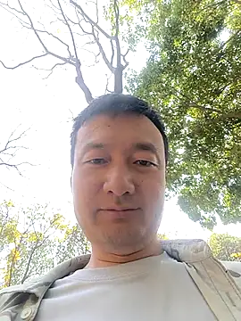 lvjinshun147 online show from February 6, 2026, 5:01 am