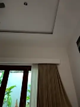 Milly Meyson online show from January 11, 2026, 3:22 am