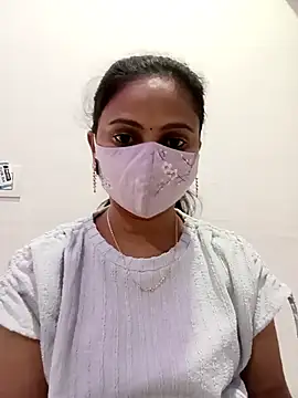 ammulu sexy online show from February 18, 2026, 3:46 am