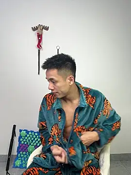 TOYOTA-01 online show from February 7, 2026, 7:34 am