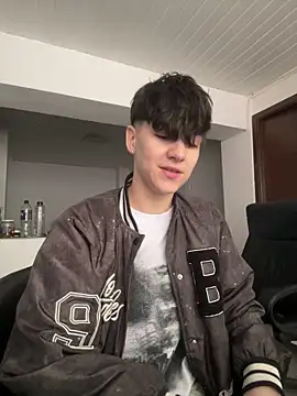 ravenryx online show from April 2, 2026, 2:15 pm