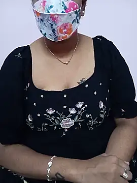 Snapshot of Ammu14399 chatting on May 9, 2026, 6:29 am Ammu14399 online show from May 9, 2026, 6:29 am